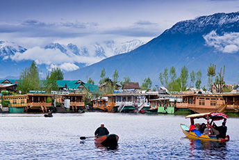 tour packages to north india from kerala